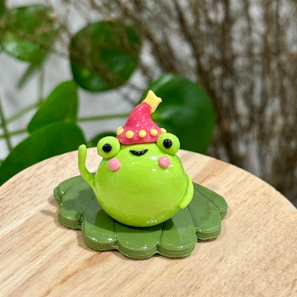 Magical Wizard Frog on a Lilypad - Unique Handmade Miniature Figurine - Cute Polymer Clay Sculpture | Worry Warts | Mini Desk Buddy