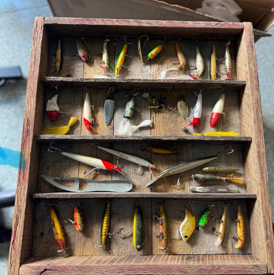 Vintage Fishing Lure Display - Etsy Vintage Fishing Lure Display - Etsy