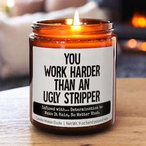 Je werkt harder dan een lelijke stripkaars, grappige kaarscadeaus voor vrouwen, cadeaus op baasdag, kerstcadeau voor hem
