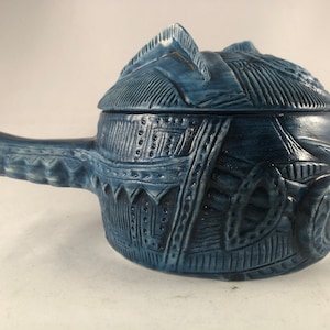 Anthony / Tony Bristow Studio Art Pottery, Malta, kookpot, sauspan, boze kat (024)