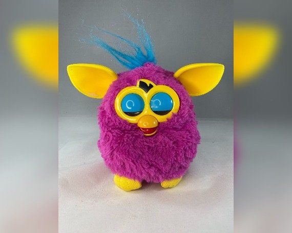 Furby Boom Interactief A3149 / A0002 Flare Hot Pink Yellow Furby Boom Interactief A3149 / A0002 Flare Hot Pink Yellow