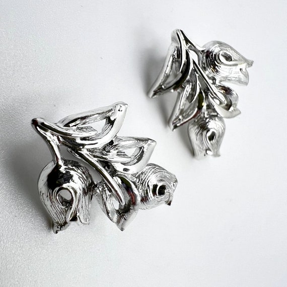 Vintage Coro Signed Silver Tone Clip on Earrings … - image 10