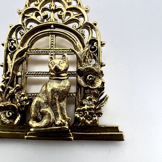 1928 Jewelry Co. Gold Tone Cat In Window Brooch P… - image 3