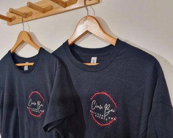 T-shirt Gildan personnalisé - Brodez votre logo et imprimez n'importe quel design personnalisé Vêtements de travail personnalisés