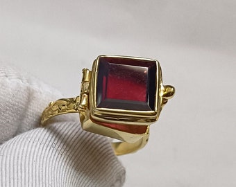 Garnet Poison Ring, 925 Sterling Silver Secret Compartment Pill Box