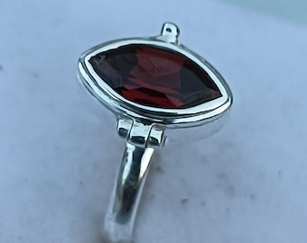 Mother Day Gift, Natural Garnet Poison Ring,925 Sterling Silver Ring,  Handmade Poison Box Ring, Silver PillBox Ring, Poison Compartment Ring