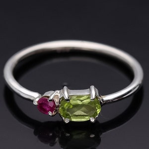 Anel de prata esterlina com peridoto e rubi - Anel de noivado com pedras preciosas