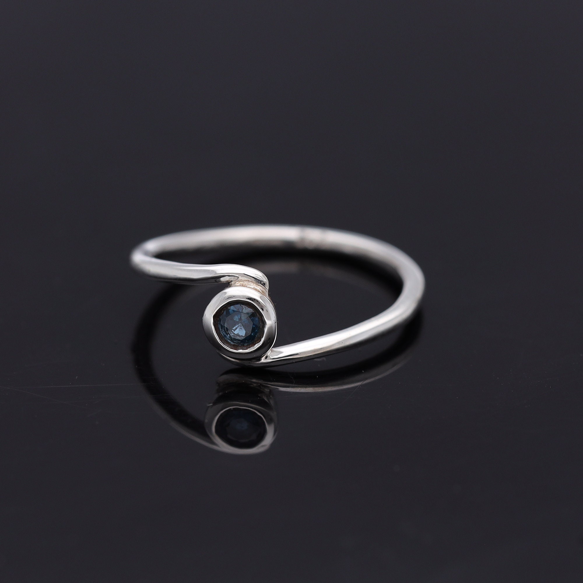 Bague En Argent 925 Avec Iolite Quartz Violette - Façon Marquise, Faite Main, Nickel Free