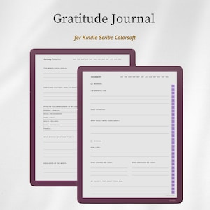 以下が含まれることがあります： Kindle Scribe Colorsoft用のデジタル感謝日記。2つのタブレット画面に日々の振り返りテンプレートが表示されています。レイアウトには、朝の意図、夜の感謝、習慣の追跡、月間目標設定のためのセクションが含まれており、紫色のサイドバーが特徴です。