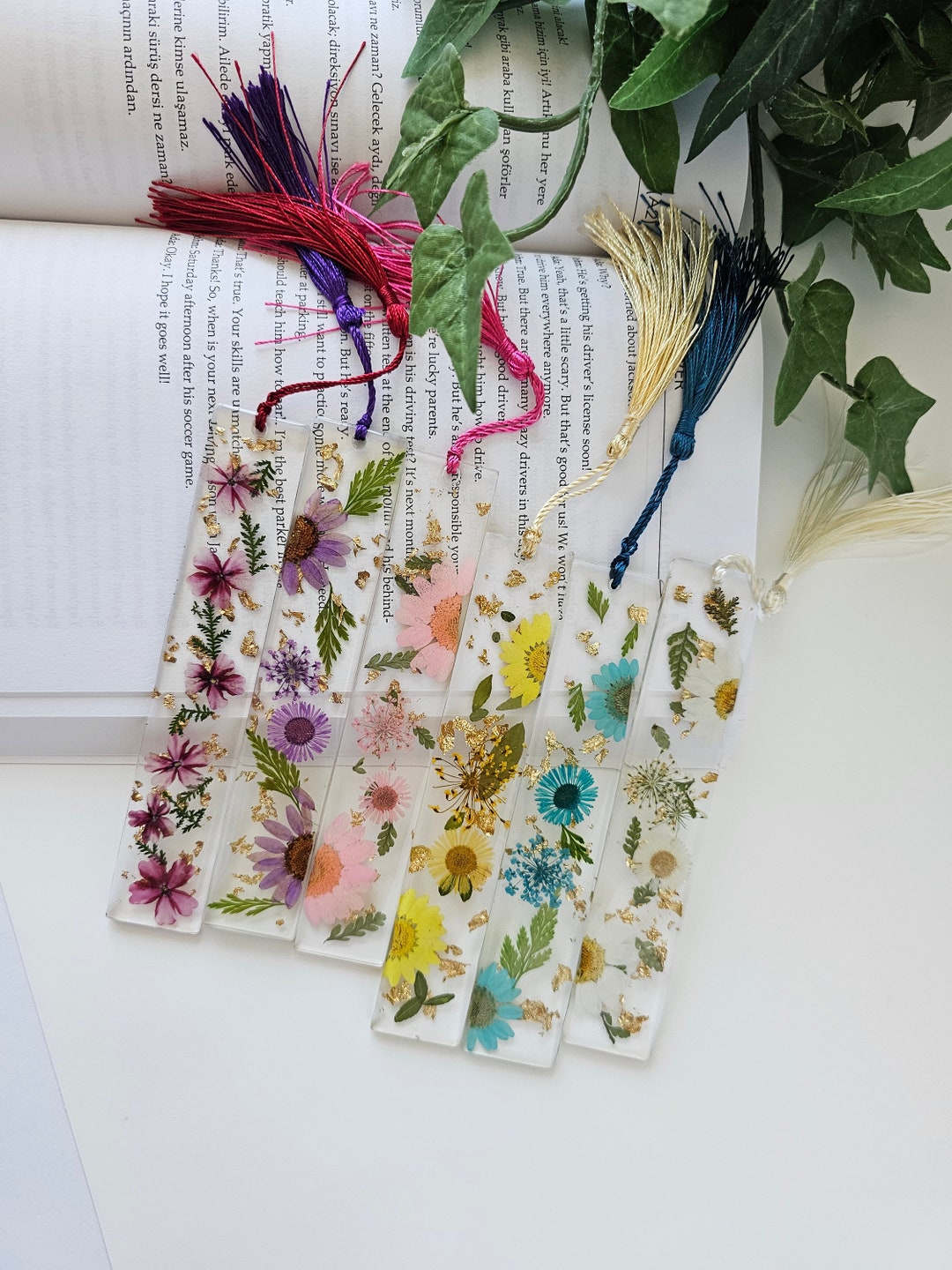 Pressed Floral Bookmark: Resin Dried Flower With Tassel - Etsy