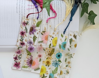 Pressed floral bookmark, book club bookmarks, unique book mark, pressed flower gifts, aesthetic book marks, book of mark, flower book mark