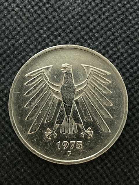 1975F ドイツ 5 ドイツマルク コイン - 歴史的な貨幣収集品