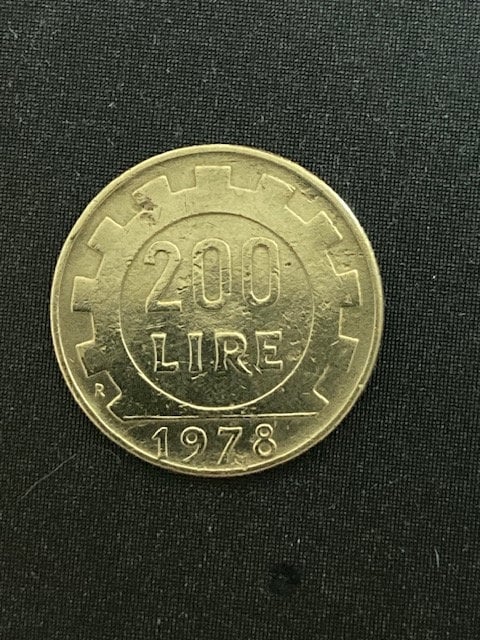 1978 Italy 200 Lira Coin - Italian Numismatic Collectible