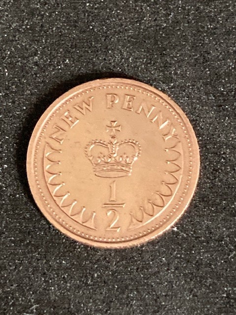 1953~1967年英国3ペニーコイン
イギリス3ペンス 50個
ブラス美物 1953年~1967年 英国 3ペニーコイン 100個セット イギリス 3