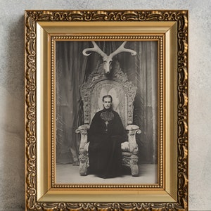Baphomet Thron Kleriker Poster, Vintage DRUCKBARE satanische Kunst, okkulte Wand Druck, Freimaurer Kult Foto, dunkle Drucke, antike körnige Fotografie