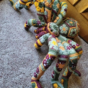 Giant crocheted tarantula - crocheted spider - crochet gift - spider - large tarantula plush - spider amigurumi