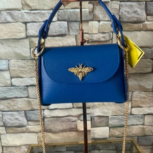 Sac bandoulière bleu femme/fille en cuir véritable « Petite Abeille » Fabriqué en Italie