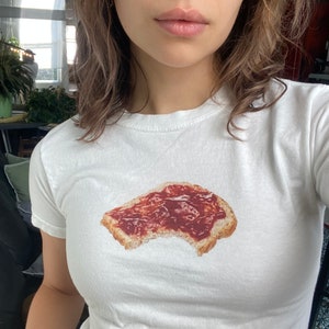 T-shirt bébé PB&J, t-shirt bébé Cottagecore, Pinterest t-shirt esthétique bébé, t-shirt bébé de l'an 2000, t-shirt bébé Whimsygoth, t-shirt bébé grunge, chemise gourmette, pain grillé