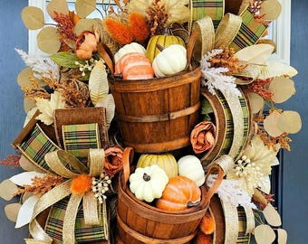 Large Fall Pumpkin Wreath for Front Door, Autumn Harvest Door Hanger, Farmhouse Thanksgiving Decor, Rustic Basket Pumpkin Wreath, fall swag