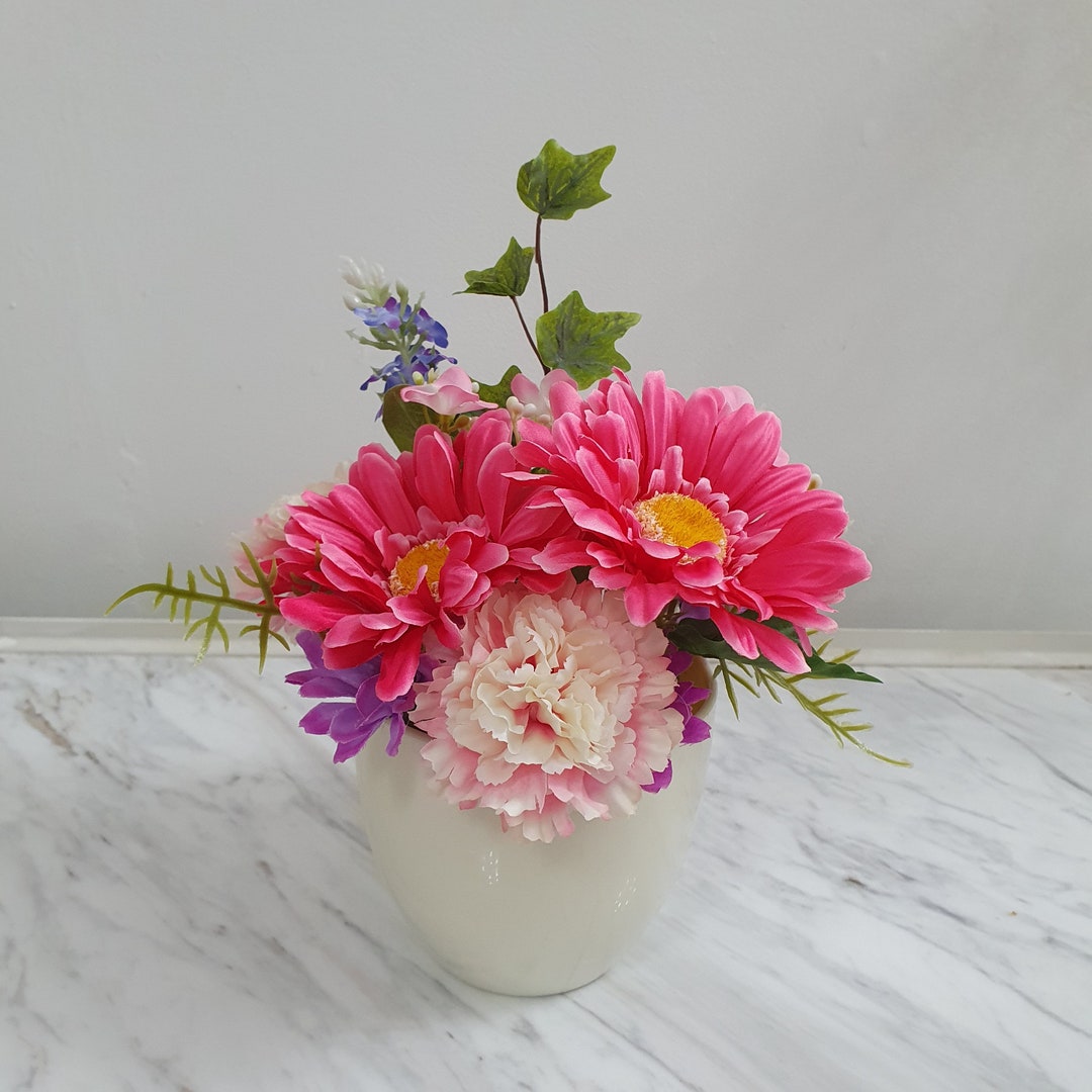 Cute Small Faux Flowers Arrangement in the Pot Gerbera Flowers Etsy UK