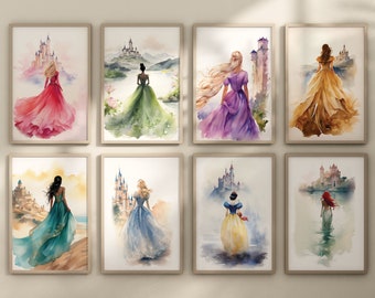Könnte beinhalten: Satz von acht Aquarellbildern mit Disney-Prinzessinnen in ihren ikonischen Kleidern, die jeweils vor einem Schloss stehen. Die Prinzessinnen sind Cinderella, Schneewittchen, Arielle, Belle, Rapunzel, Tiana, Aurora und Mulan.