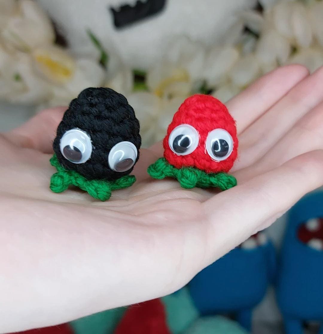 BUGSNAX Razzby: Crochet Plushies and Mini Toys - Etsy