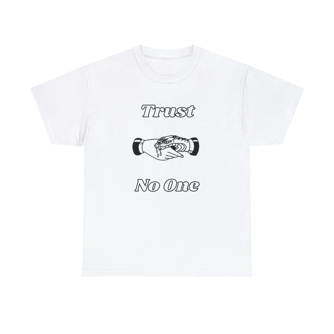 Trust no one Vertraue Traue niemandem TShirt Etsy.de