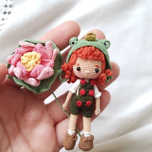 Lien - Miniature Amigurumi 7cm handmade doll and Lotus flower , amigurumi toy, frog hat , birthday gift