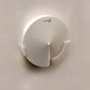 TP-Link Deco M9 Plus wall mount bracket support