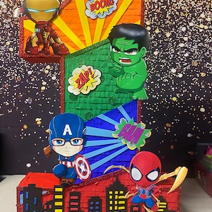 Piñata avengers  Piñata de super heroes, Piñatas de spiderman, Cumpleaños  de los vengadores