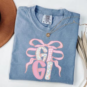 Floral Gigi Comfort Colors Shirt, Gigi Shirt, Mother&#39;s Day Gift For Grandma, Cute Spring Grandma Tshirt, Coquette Gigi Tee, Gift for Grandma