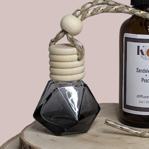 Diamond Car Air Freshener Diffuser: Black Gradient Bottle, Scent Options