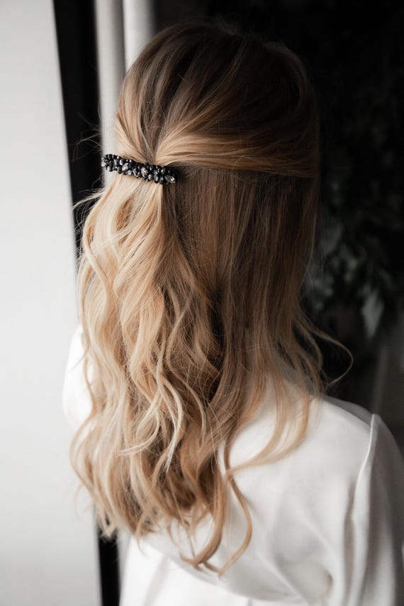 Elegant Black Crystal Hair Clip – Handmade Beaded Barrette 