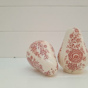Salt and pepper shaker set Burgenland red Villeroy & Boch Vintage