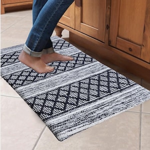 Handwoven Cotton Kitchen Mat – Black & White Geometric, Anti-Fatigue