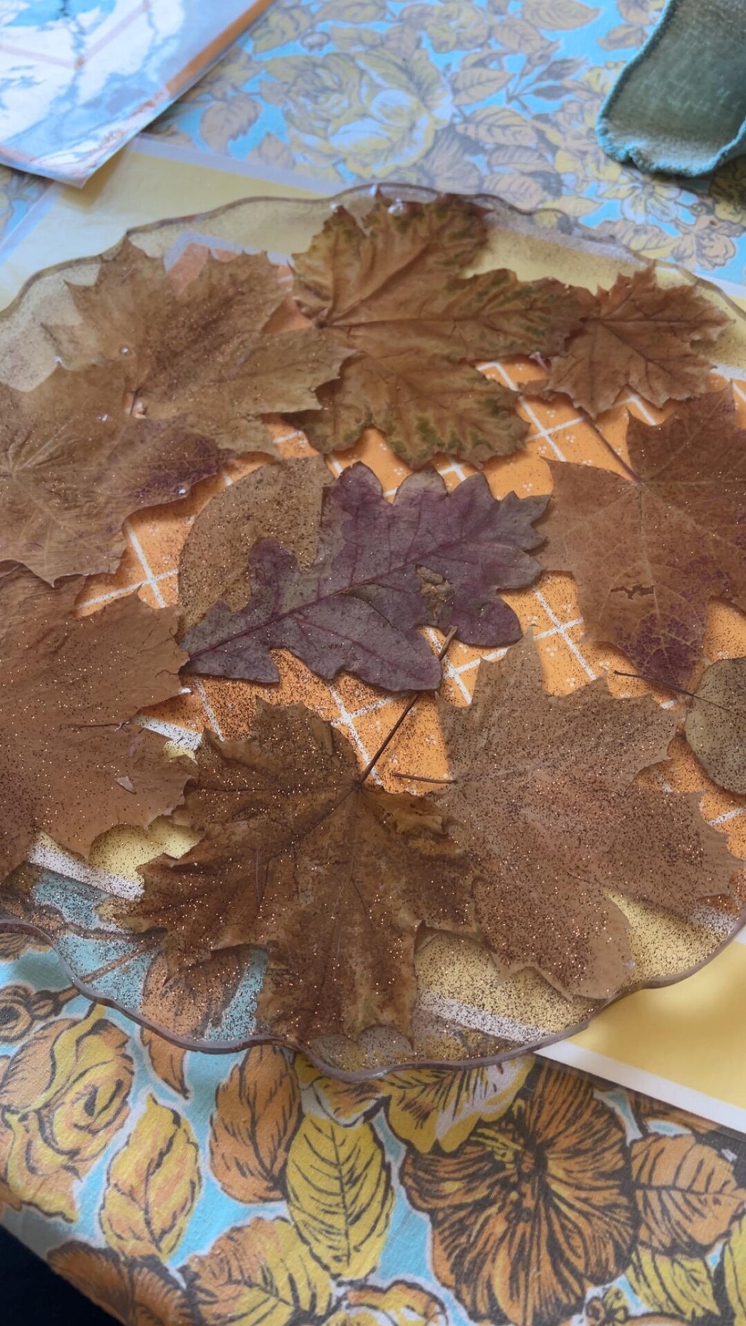 Debra Maple Debra Maple Leaf Table Platter - Etsy