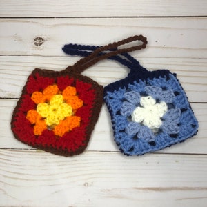 Accessory Pouch, Granny Square