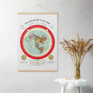 HD REMASTERED Gleason's New Standard Map of the World 2023, ingelijst, Flat Earth op hanger, Flat Earth Map Museumkwaliteit - op houten hanger