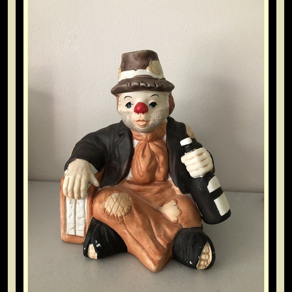 Vintage 1980s Ceramic Hobo Clown Music Box - Plays Tiny Bubbles