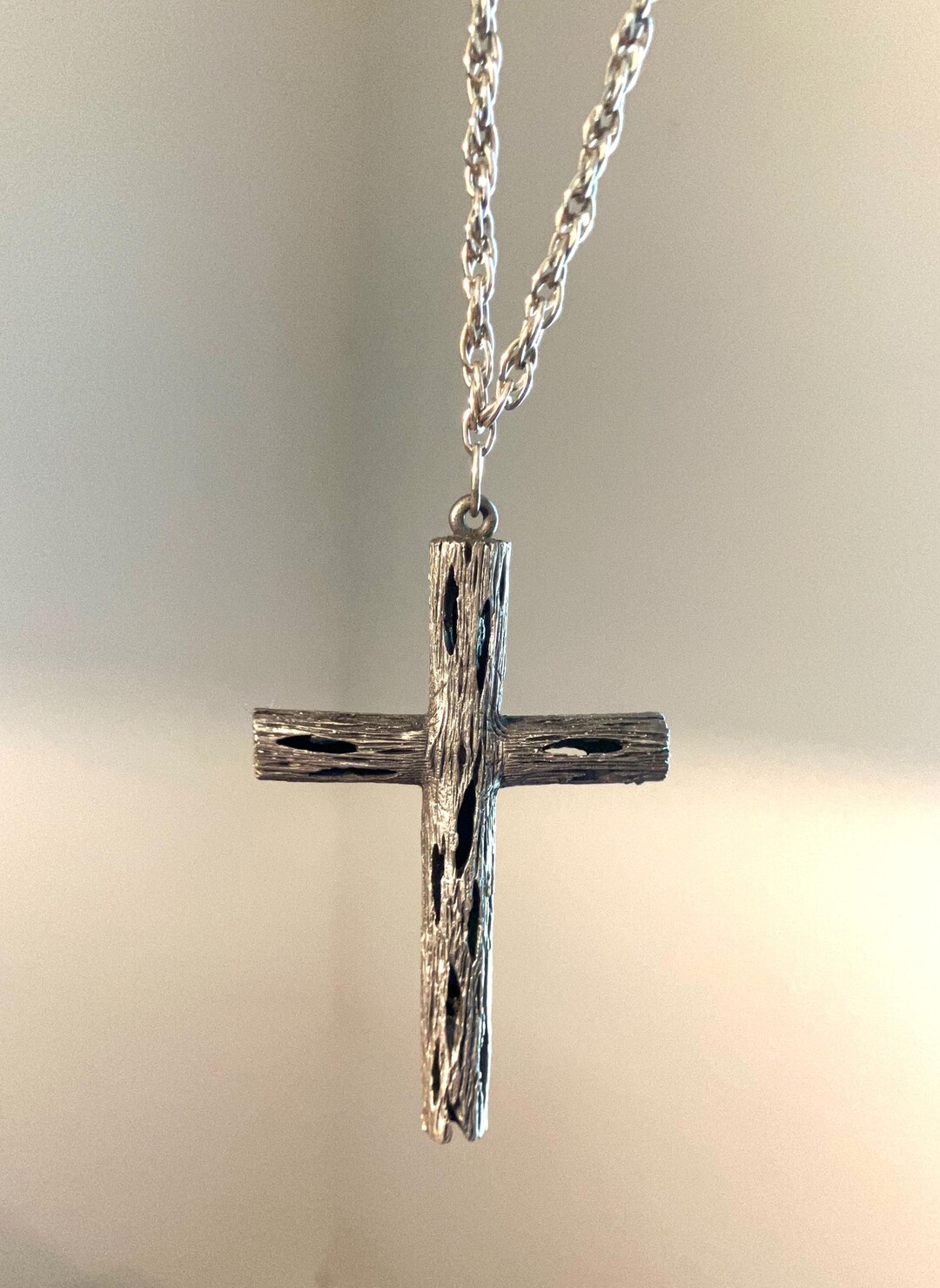 Silver Metal Cholla Wood Style Cross Pendant - 24