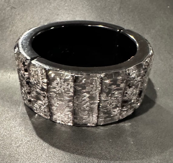 PONO Hinged Bangle bracelet - image 1