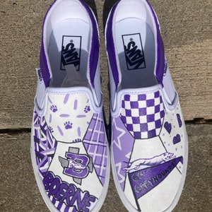 Zapatos de espíritu escolar pintados a mano