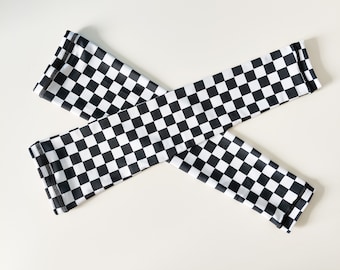 Checkerboard Arm Sleeves: UV Sun Protection, Cycling, Gardening