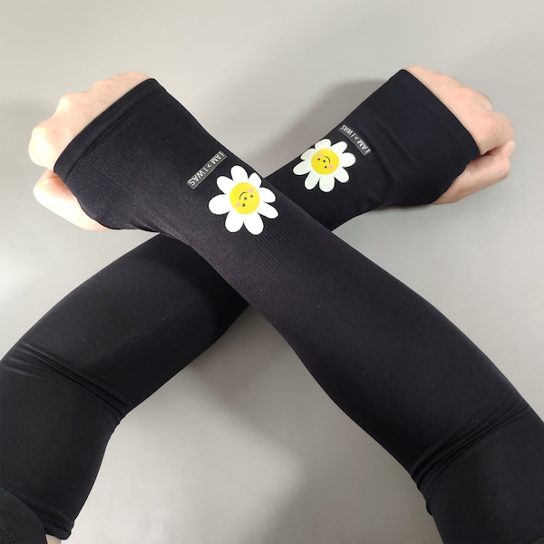 Black Arm Sleeves for Unisex, UV Protection, Ice Silk Cooling Arm, A Pair of 2, Protective Arm Sleeves