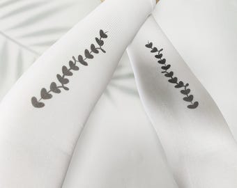 Heart Pattern Arm Sleeves, Elastic Thumb Hole Cooling Sleeves, Outdoor UV Protection Sleeves for Golf Fishing Hiking Motorcycle Cosplay