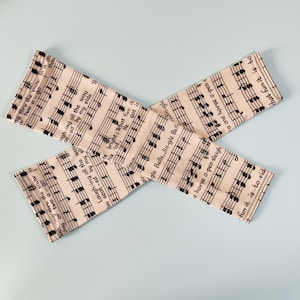 Music Staff Arm Sleeves: UV Protection for Cycling, Gardening
