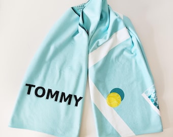 Personalisiertes Tennistuch: Benutzerdefinierter Name, Schlägerdesign