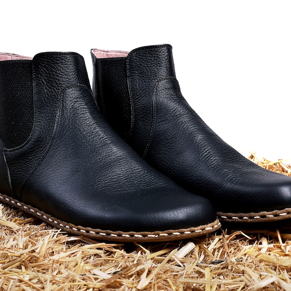 Men Barefoot BLACK CHELSEA Boot Black, Men Barefoot Boots, Flexible Wide Toe Boot, Handmade Boots, Boot For Winter, minimalist chelsea,