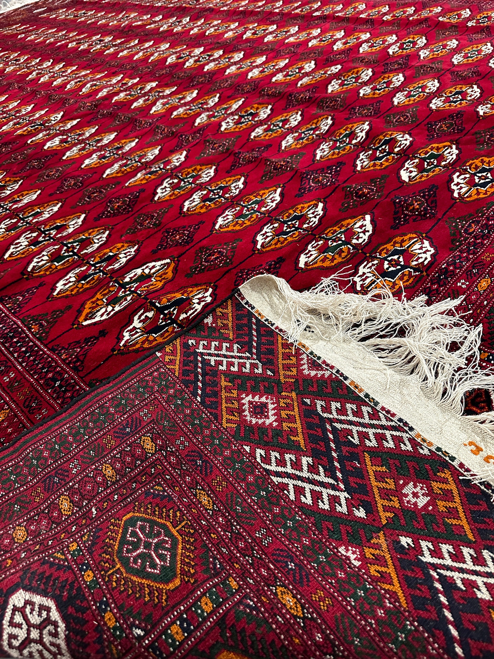 Handmade Rug Traditional Oriental Artisan Home Decor Interior Design ...