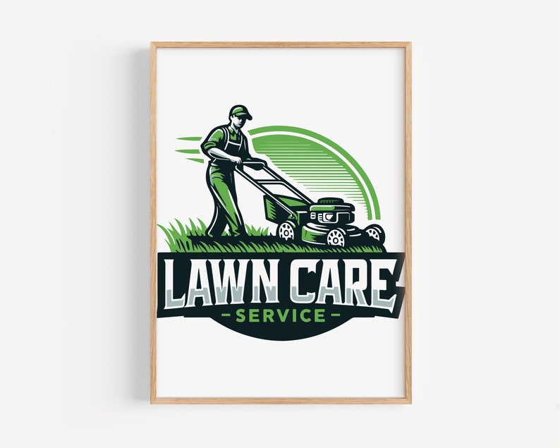 Puede incluir: Un logotipo de servicio de cuidado de c&eacute;sped verde y negro con una imagen de dibujos animados de una persona cortando el c&eacute;sped. El texto dice "LAWN CARE -SERVICE- "